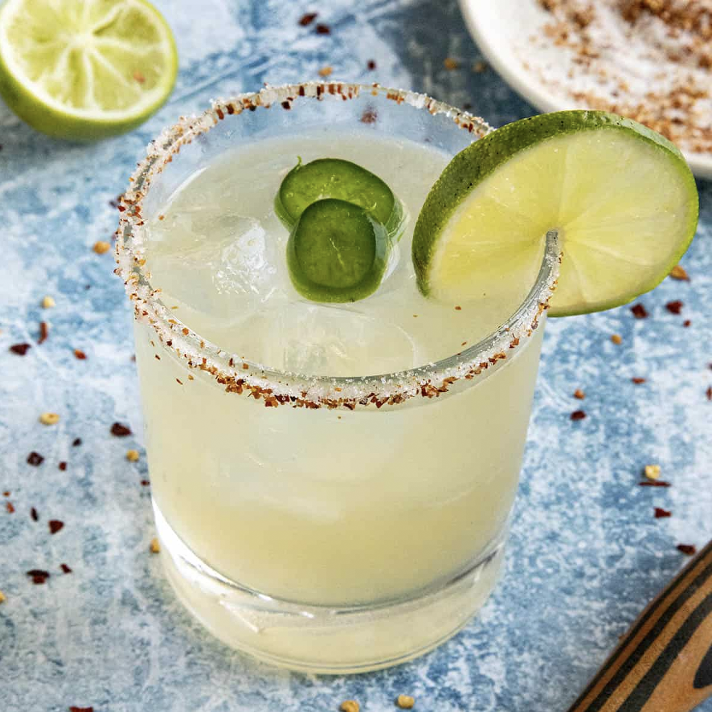 Mr & Mrs T Skinny Margarita, 1L Bottle, – Premium Cocktail Mixer for Margaritas, Ready to Use - GoDpsMusic